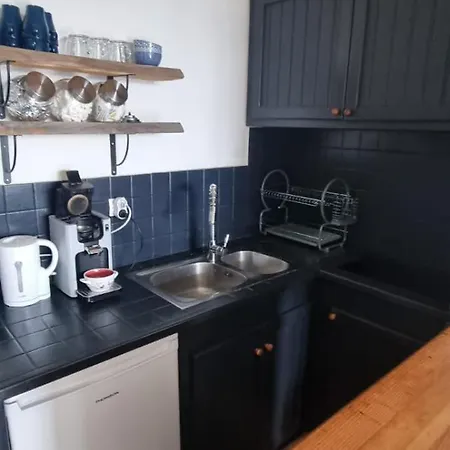 Cosy, Vue Sur Montagnes Avec Garage Apartment *